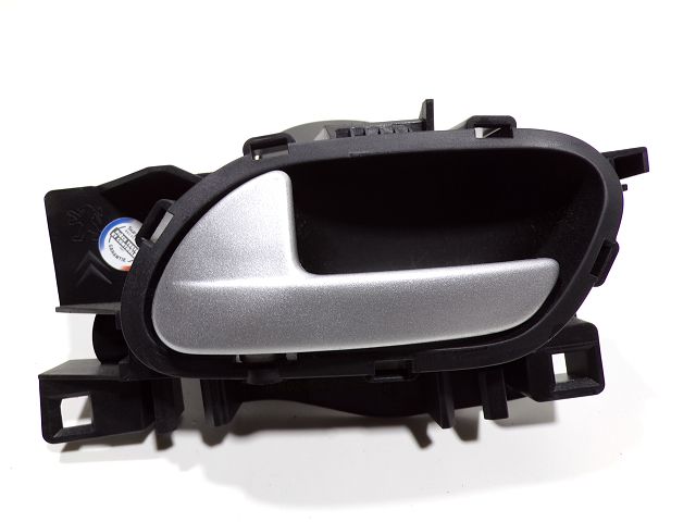 Poignée intérieure porte arrière gauche