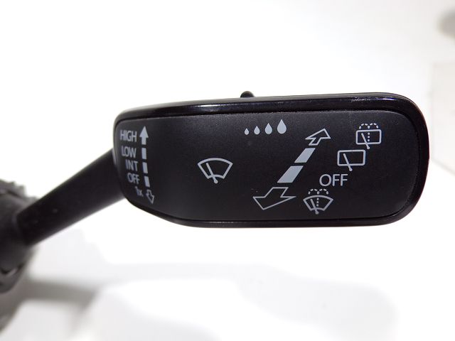 Commande sous-volant