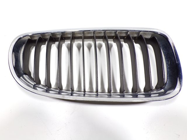 Grille de calandre droite