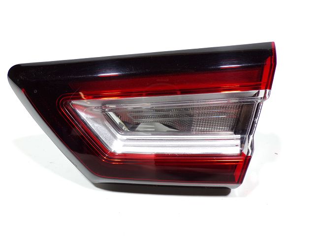 Feu arrière intérieur droit