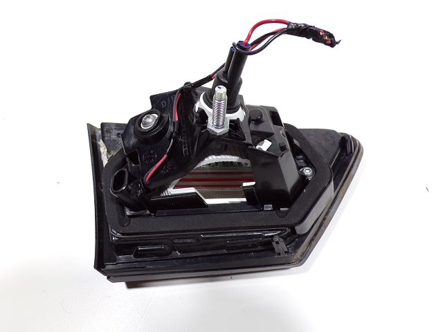 Feu arrière intérieur droit