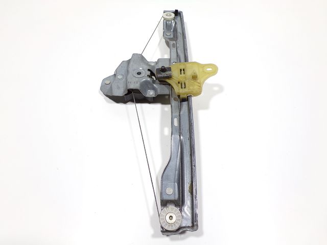 Leve-vitre manuel avant gauche