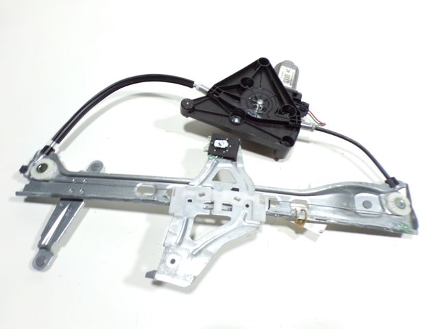 Lève-vitre électrique avant droit
