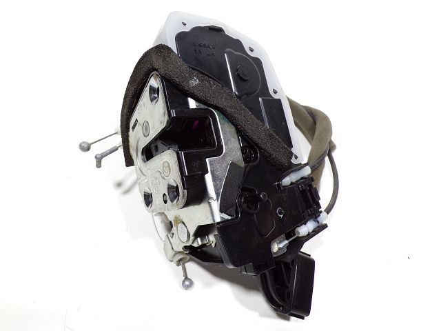 Serrure de porte arrière gauche