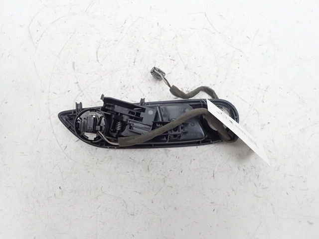 Poignée intérieure porte avant gauche