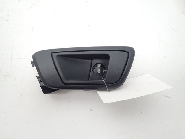 Poignée intérieure porte arrière gauche