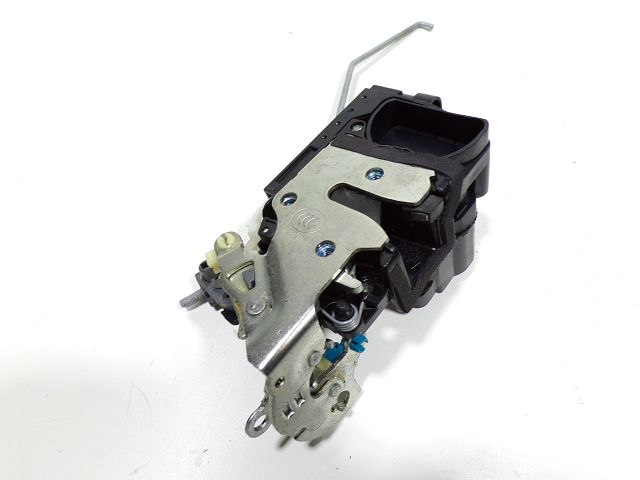 Serrure de porte avant gauche