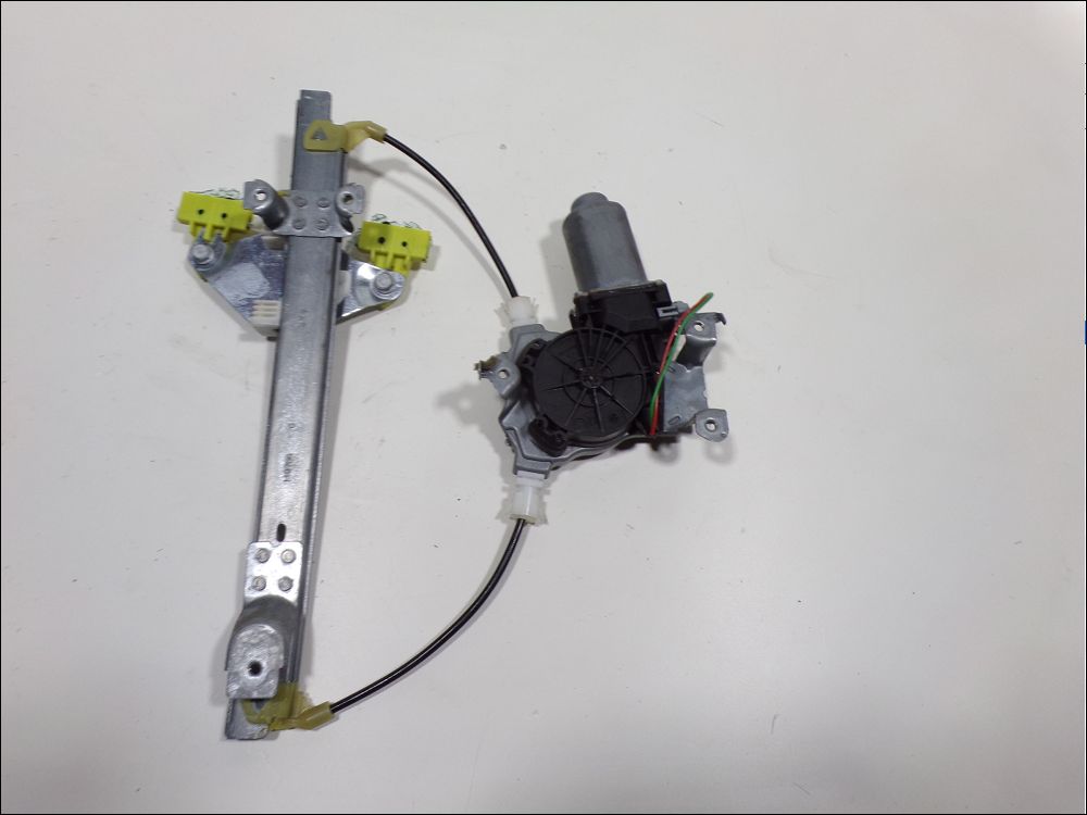 Lève-vitre électrique arrière gauche