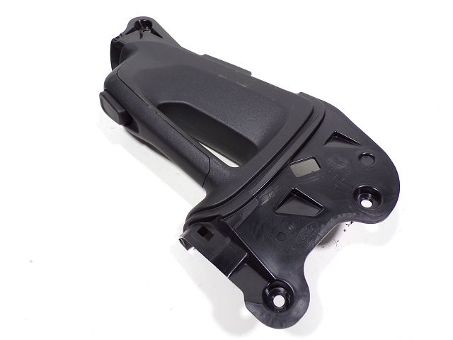 Poignee interieure porte arriere gauche