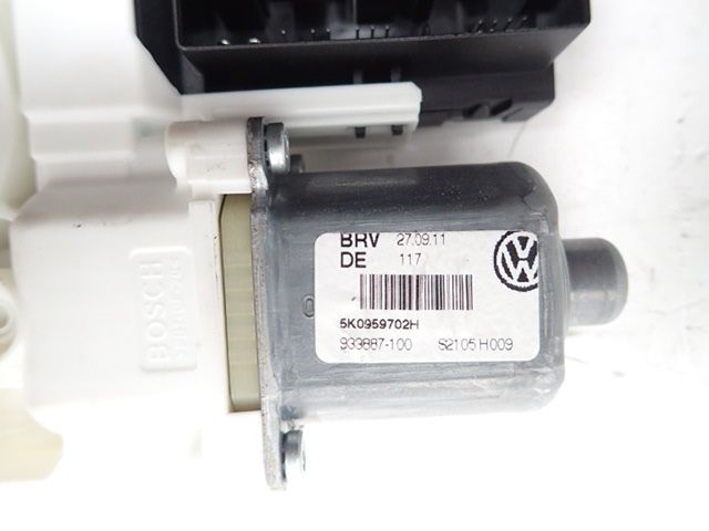 Lève-vitre électrique avant droit