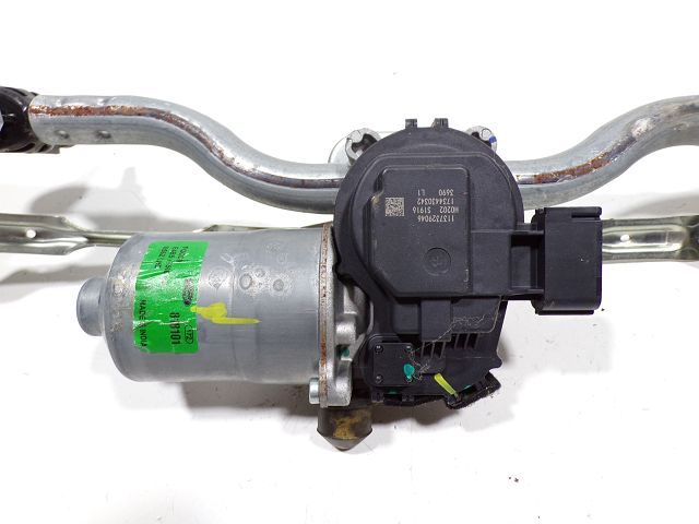 Mécanisme + moteur d'essuie glace avant