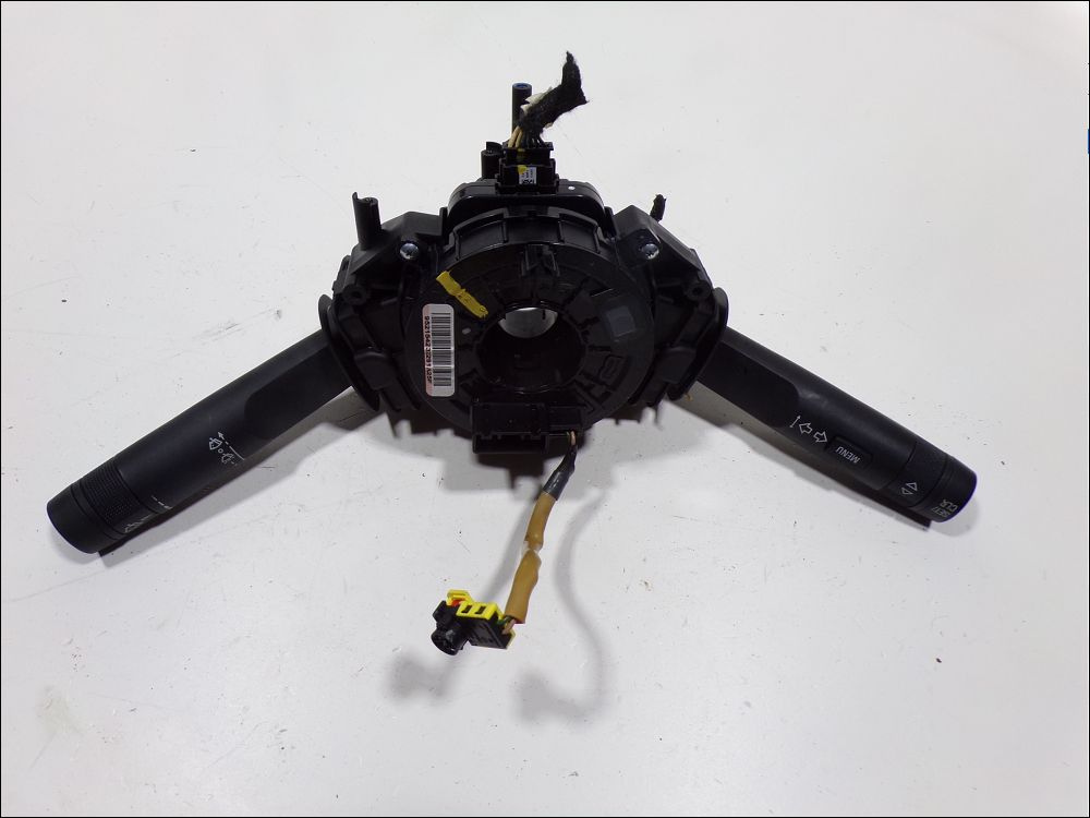 Commande sous-volant