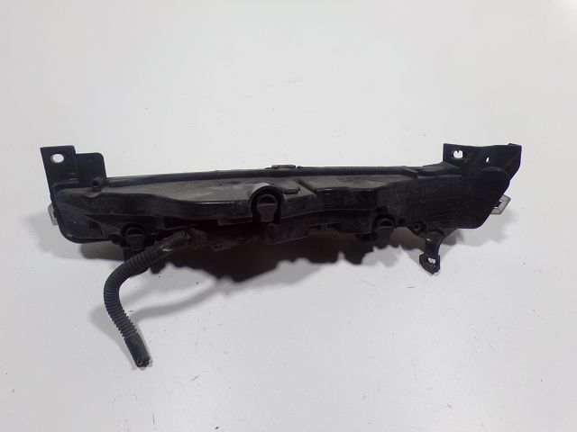 Feu diurne avant gauche