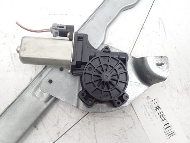 Lève-vitre électrique avant droit