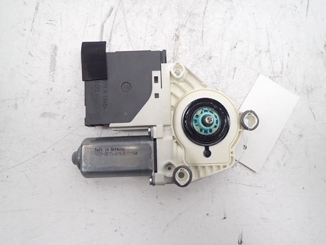 Lève-vitre électrique avant gauche