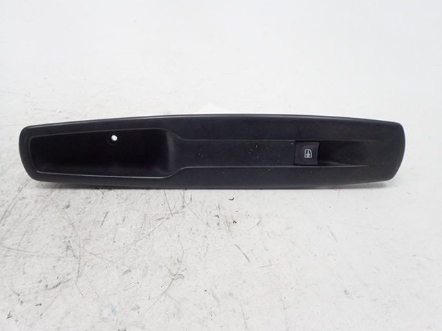 Commande lève-vitre avant droit