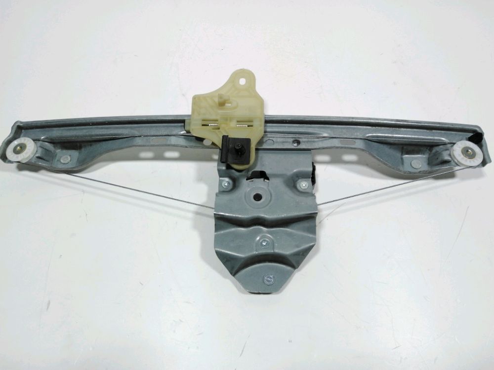 Lève-vitre électrique avant droit