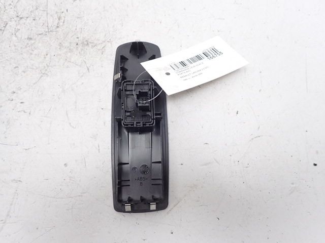 Commande lève-vitre avant droit