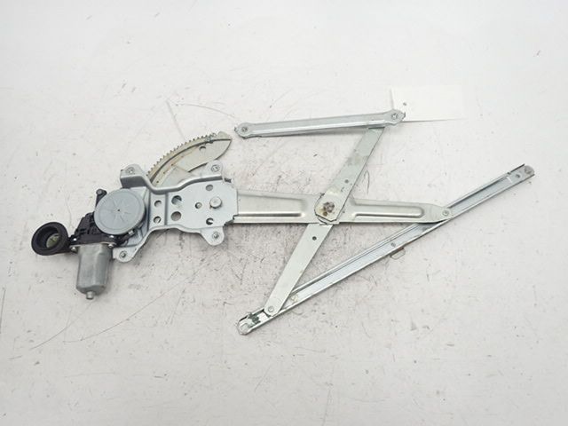 Lève-vitre électrique avant gauche