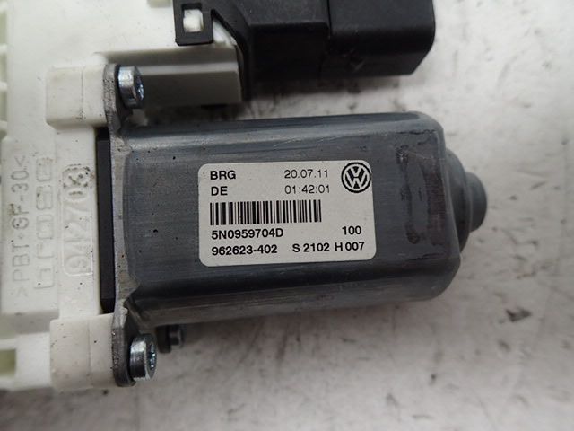 Lève-vitre électrique arrière droit
