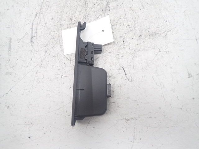 Commande lève-vitre arrière gauche