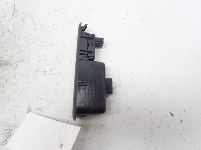 Commande lève-vitre arrière droit