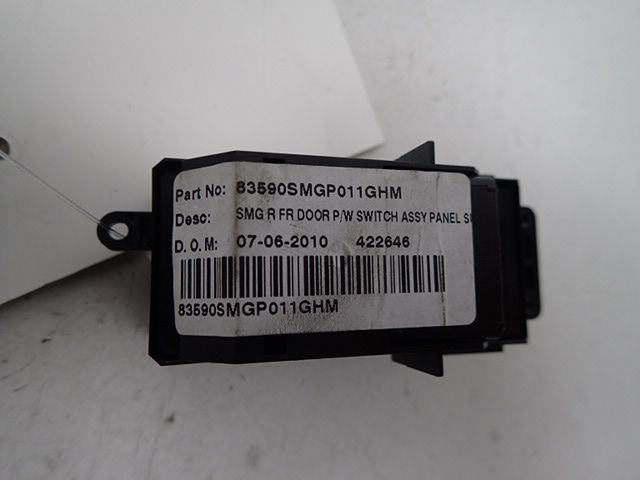 Commande lève-vitre avant droit