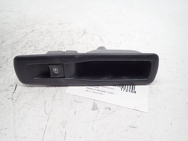 Commande lève-vitre arrière gauche