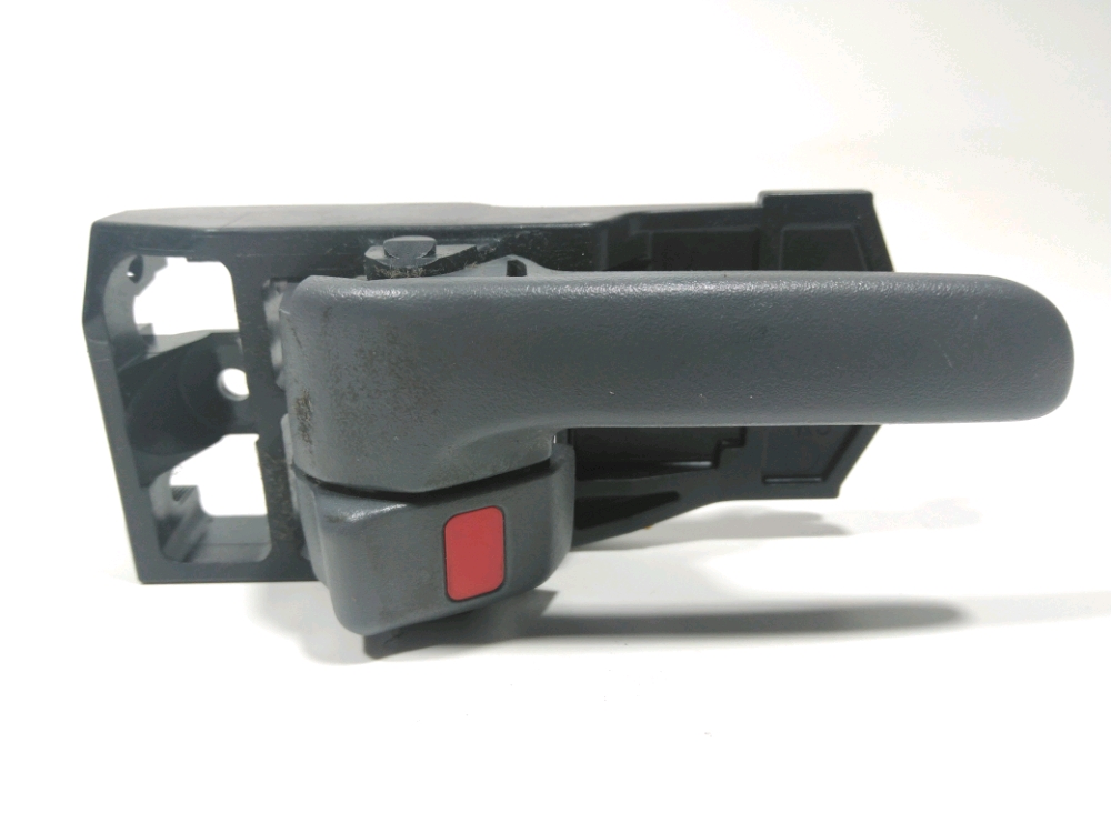 Poignee interieure porte avant droite