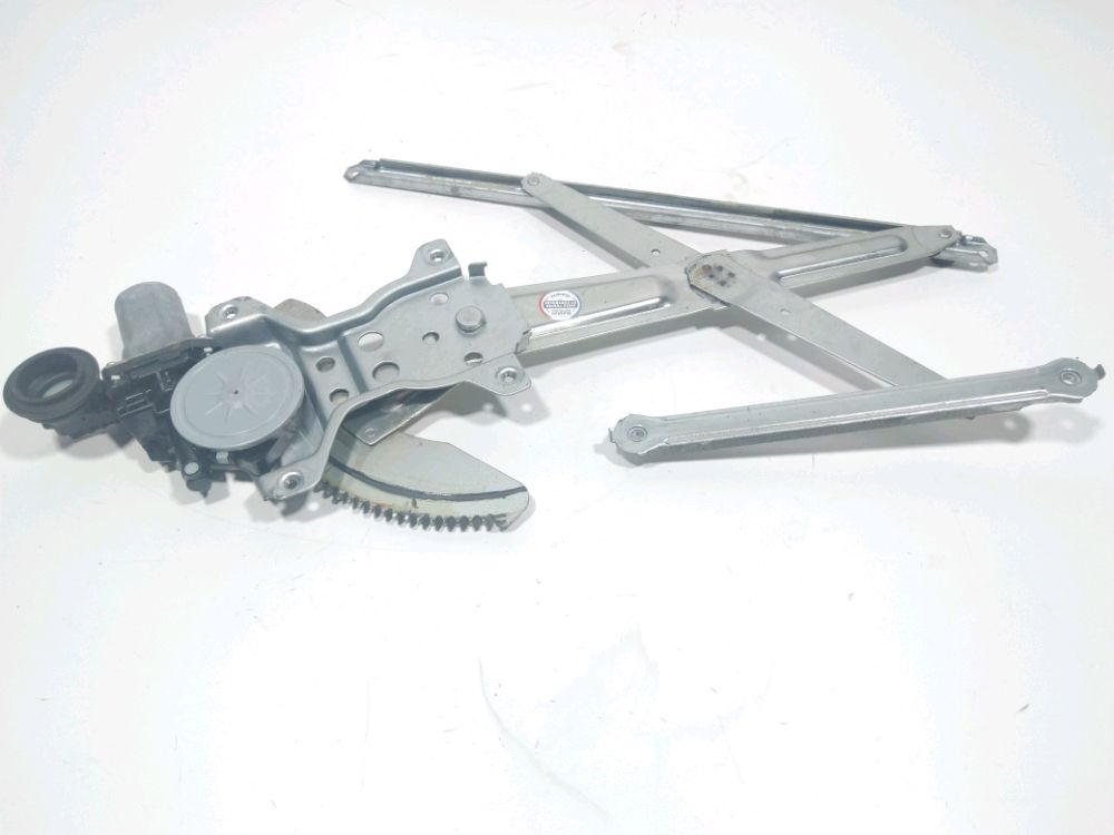 Lève-vitre électrique avant droit