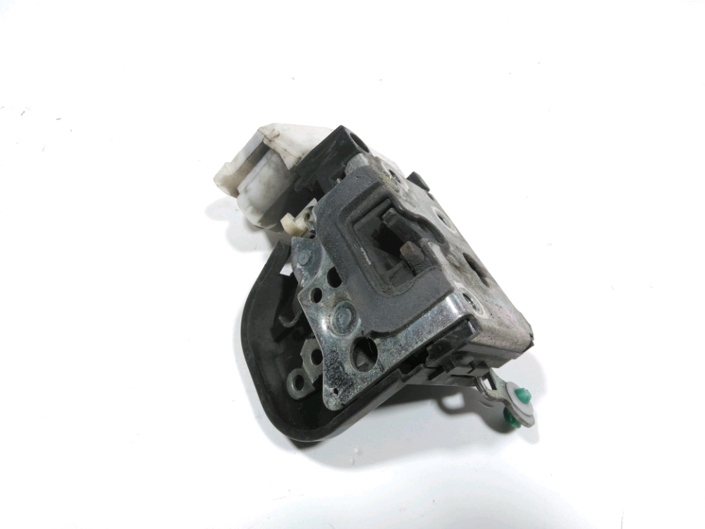 Serrure de porte avant gauche