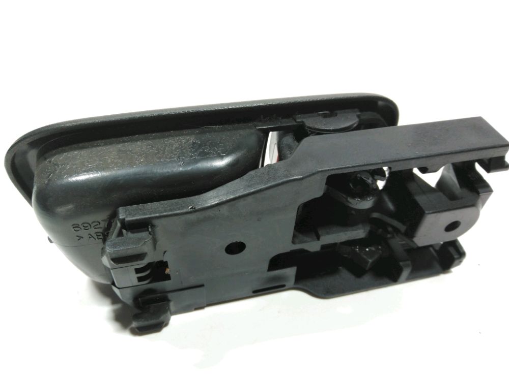 Poignée intérieure porte arrière gauche