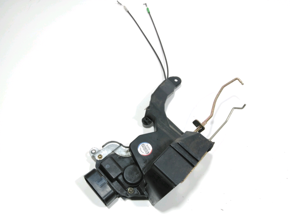 Serrure de porte avant gauche