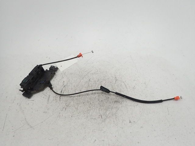 Serrure de porte arrière gauche