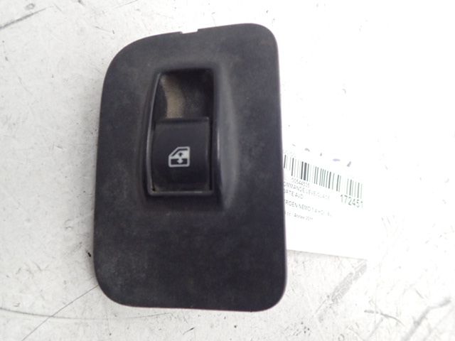 Commande lève-vitre avant droit