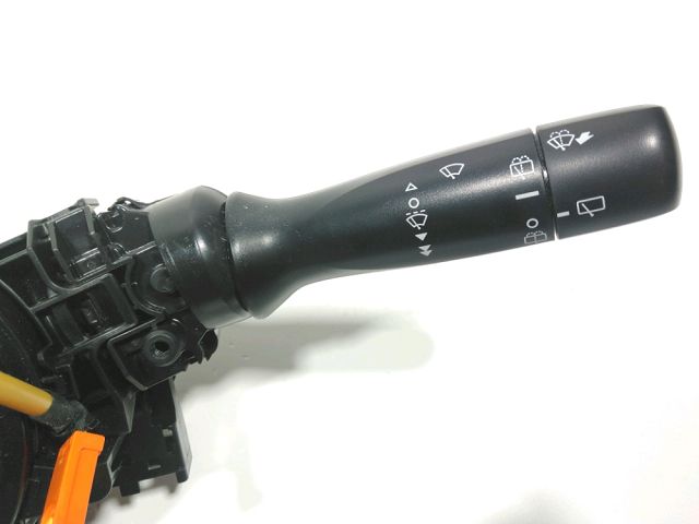 Commande sous-volant