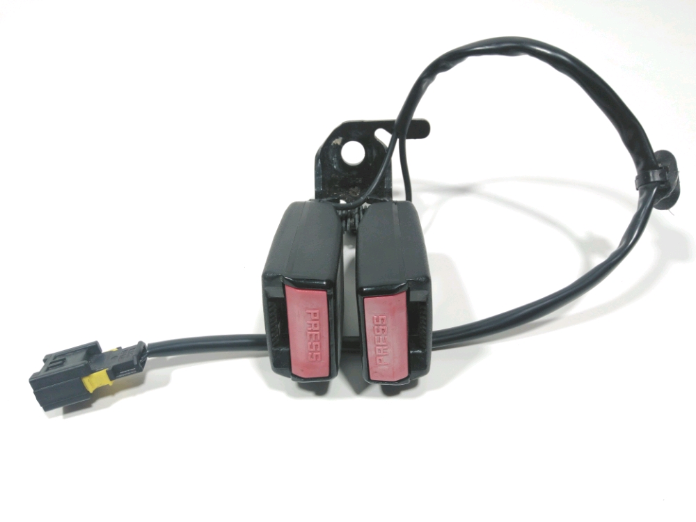 Ancrage ceinture arrière droit