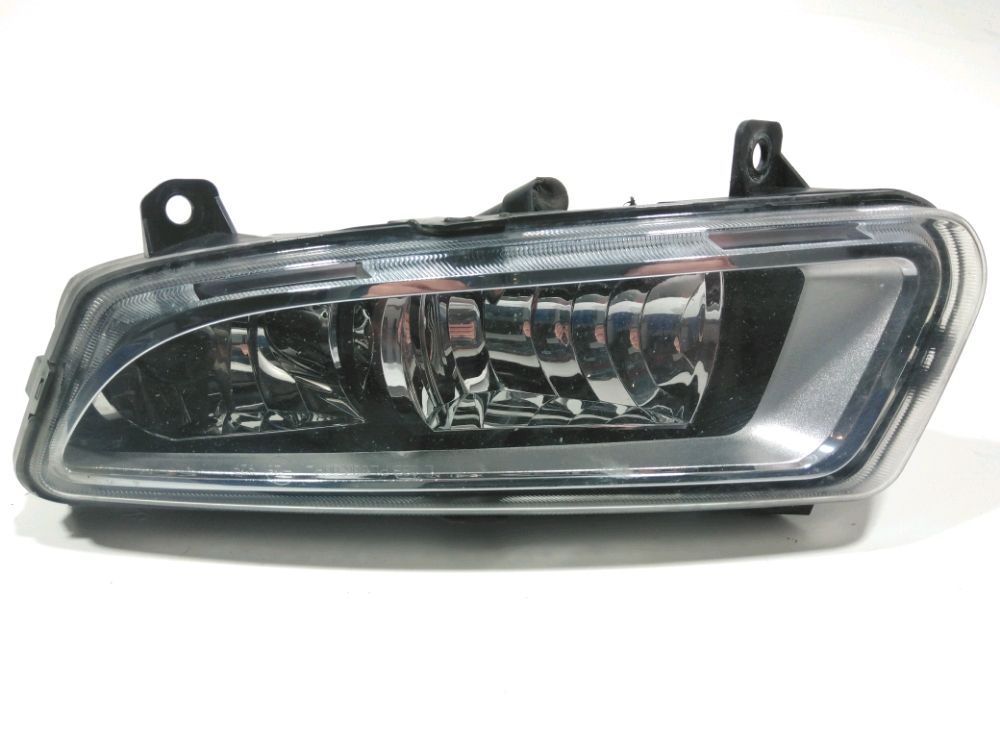 Antibrouillard avant gauche