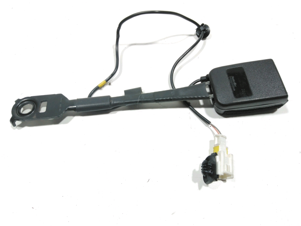 Ancrage ceinture avant droit