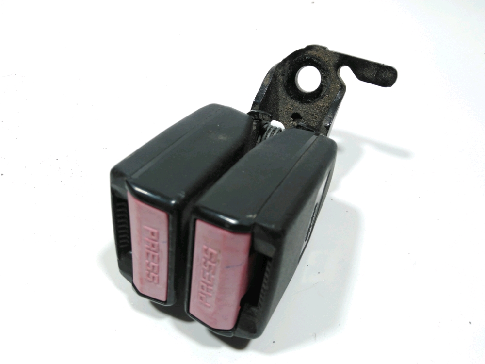 Ancrage ceinture arrière droit