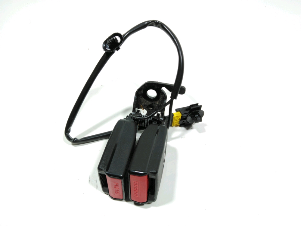 Ancrage ceinture arrière droit