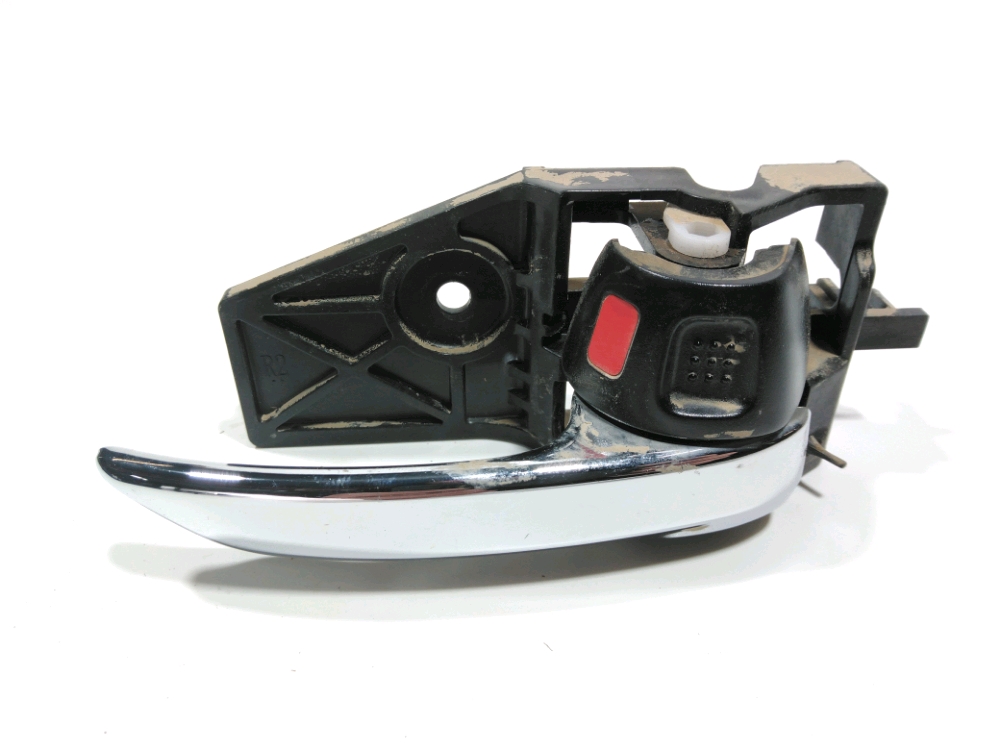 Poignee interieure porte avant droite