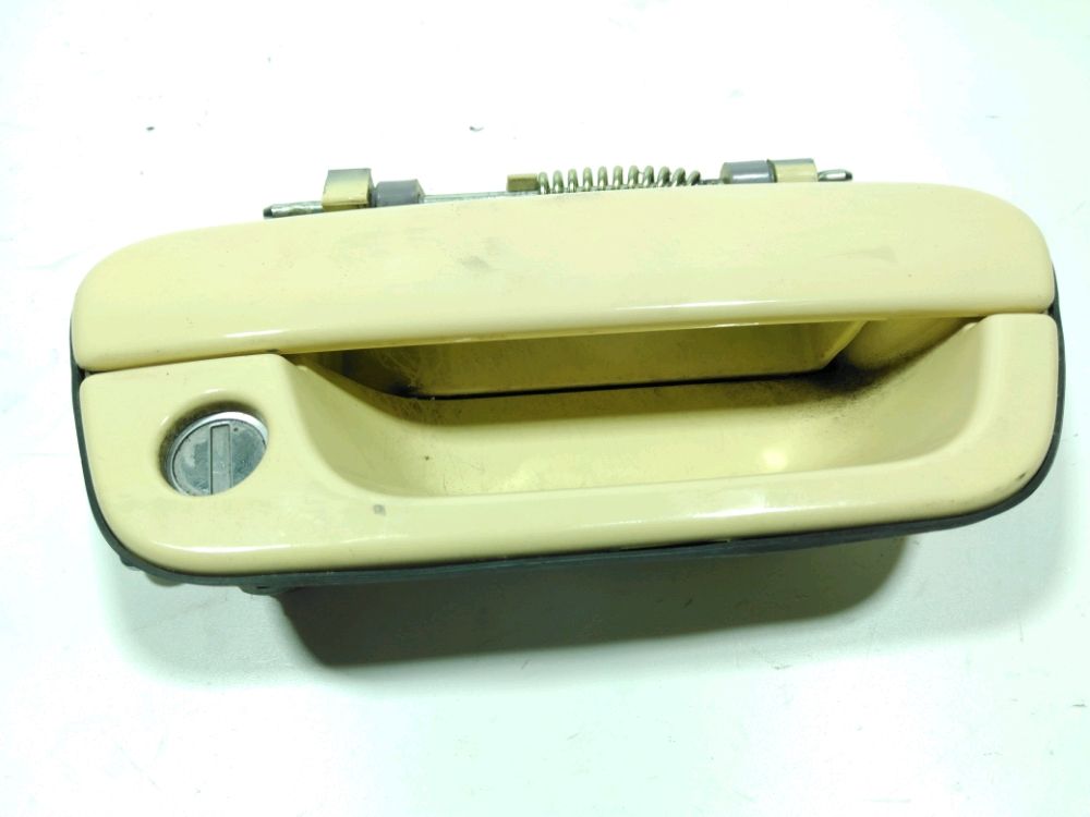 Poignée extérieure avant droite