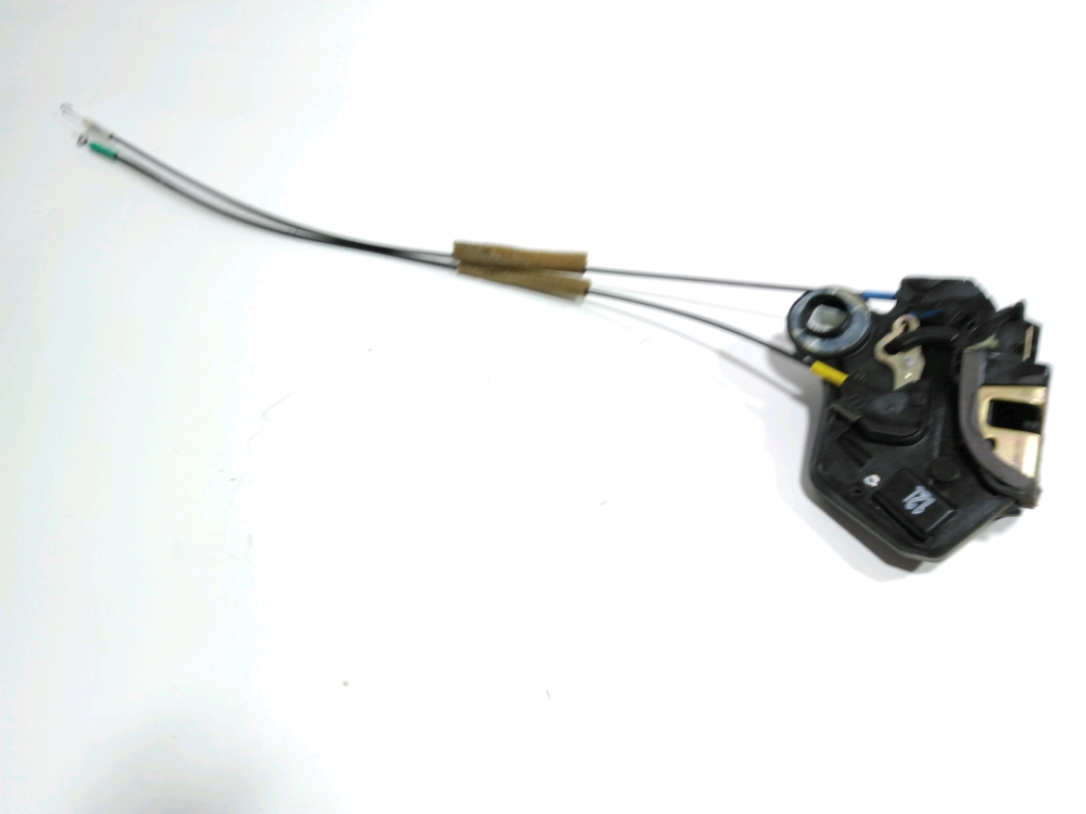 Serrure de porte arrière gauche