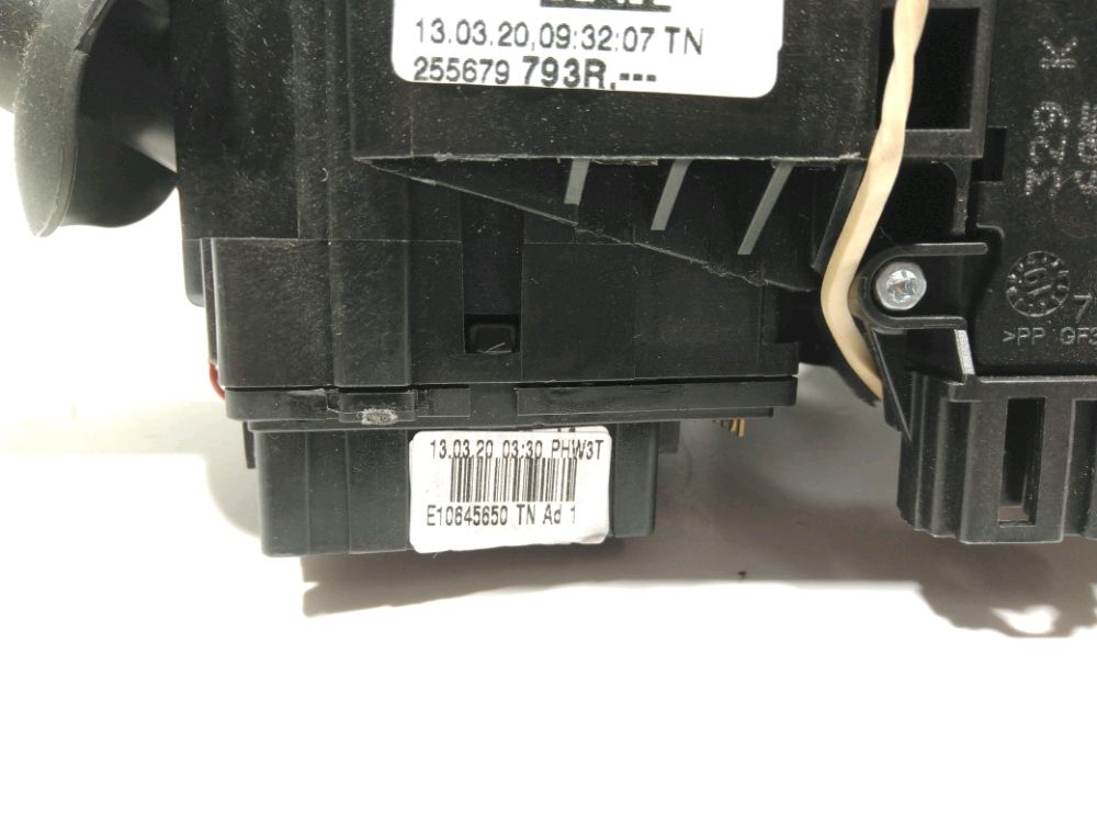 Commande sous-volant