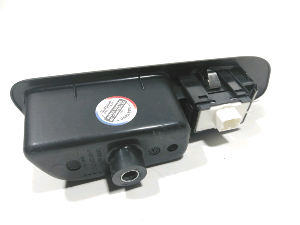 Commande lève-vitre arrière gauche