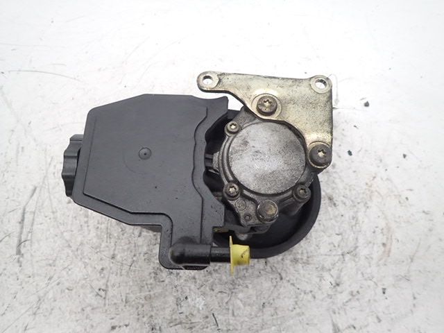 Pompe de direction assistee