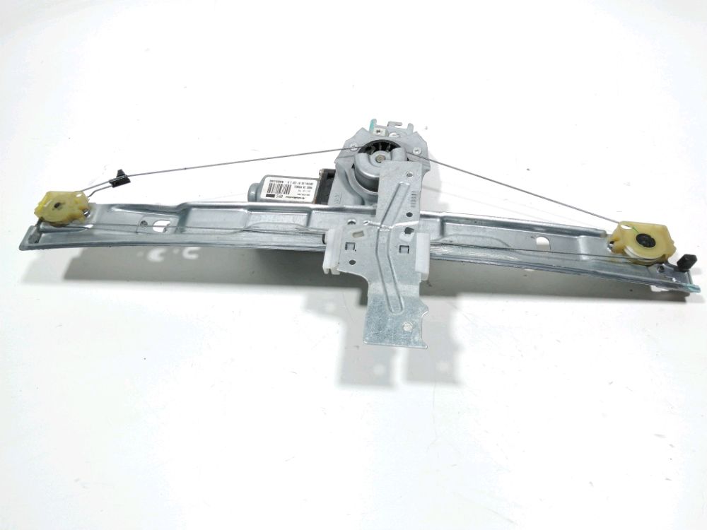 Lève-vitre électrique avant gauche