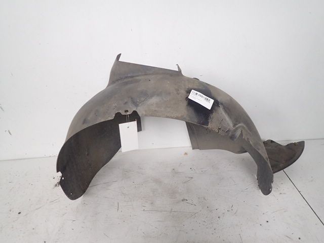 Pare-boue avant droit