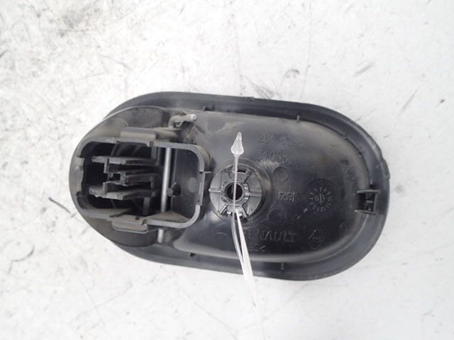 Poignée intérieure porte avant droite